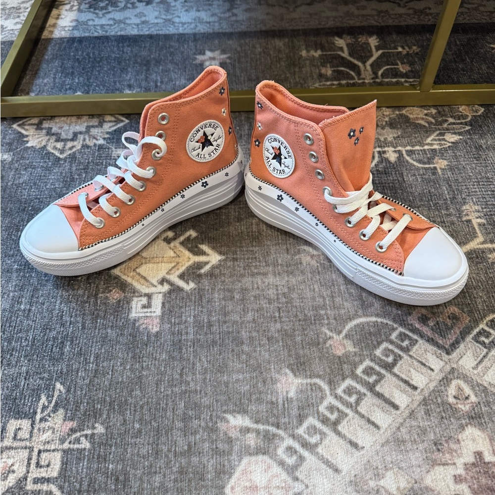 Converse Women's High-Top soft platform Sneakers in Coral - Picture 5 of 6